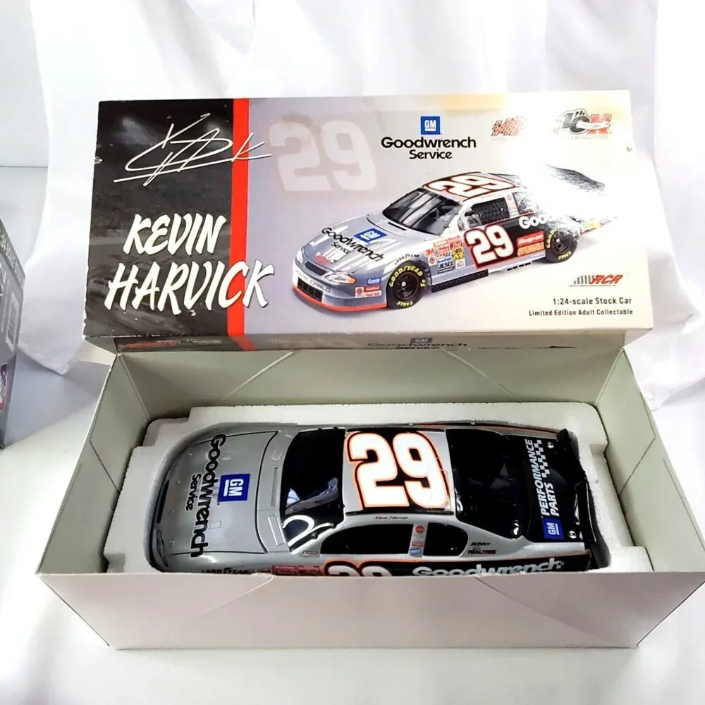 Kevin Harvick #29 2002 GM Goodwrench Service Monte Carlo 1:24 Limited 1 of 3144
